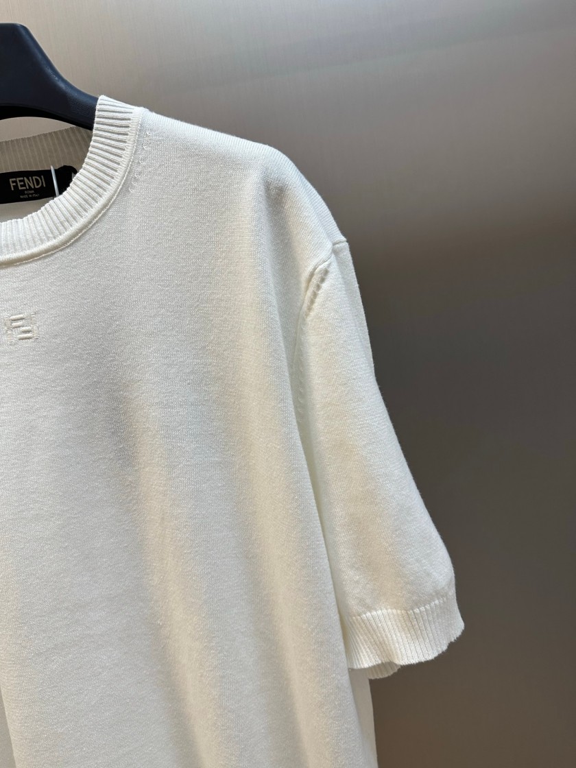 フェンディコピーメンズ レディース　ニット 半袖Tシャツ