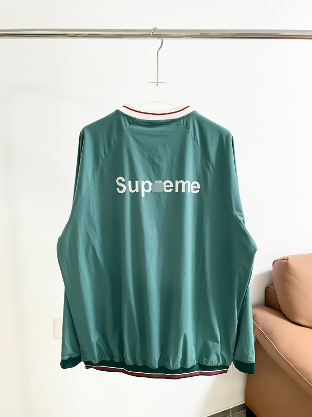 シュプリームコピーメンズ レディース 長袖スウェットTシャツ