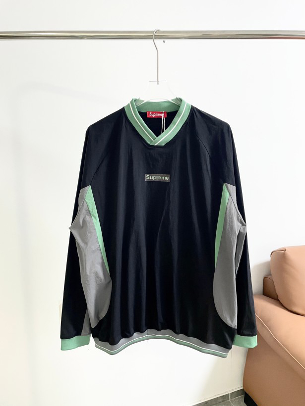 シュプリームコピーメンズ レディース 長袖スウェットTシャツ