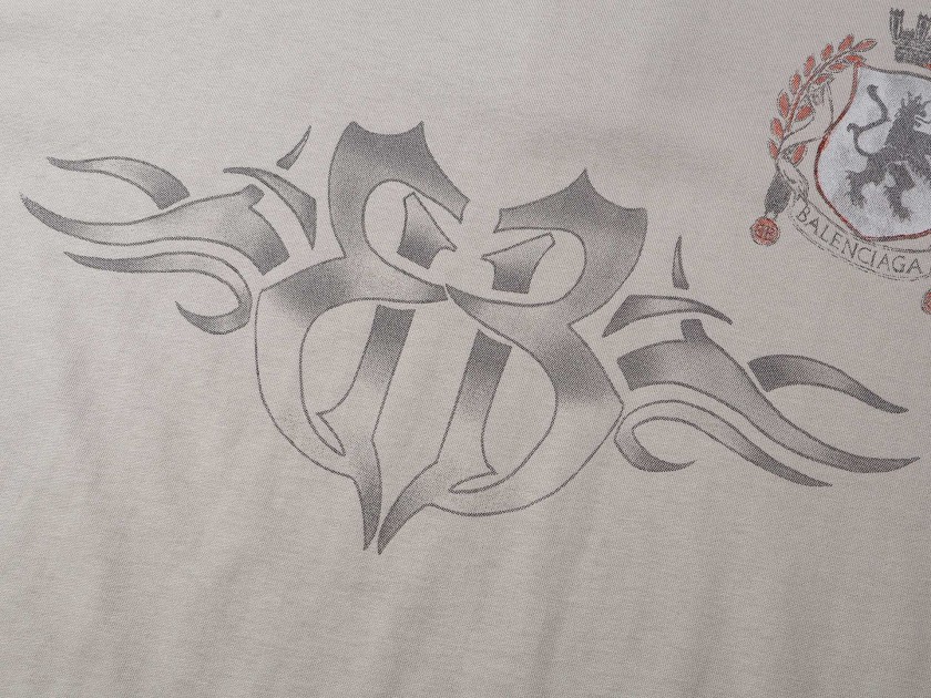 バレンシアガ ロゴデザイン 半袖Tシャツ トレンド