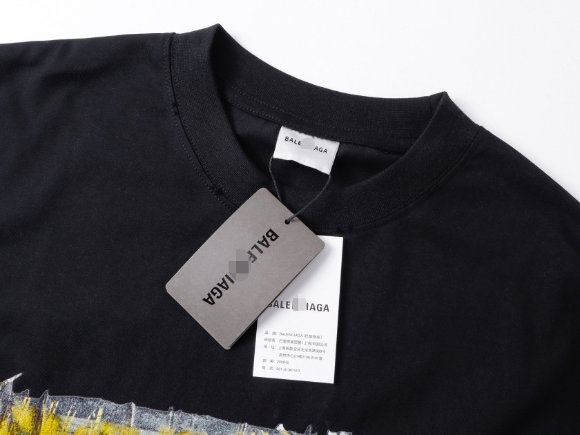 バレンシアガ コピーシグネチャーロゴ 半袖Tシャツ メンズ必見