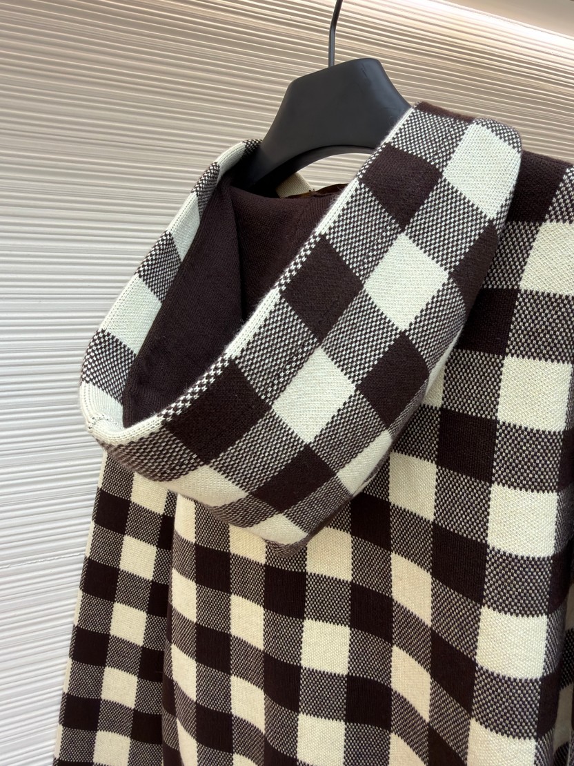 ルイヴィトンスーパーコピー フード Tシャツ パーカー
