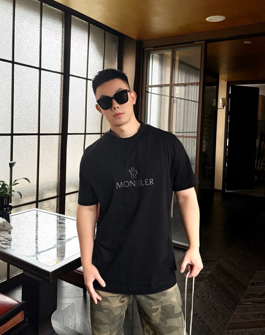モンクレールスーパーコピー  メンズ レディース 半袖Tシャツ