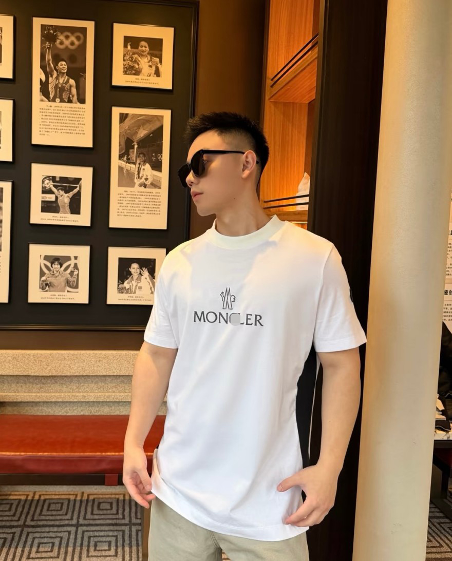 モンクレールスーパーコピー  メンズ レディース 半袖Tシャツ