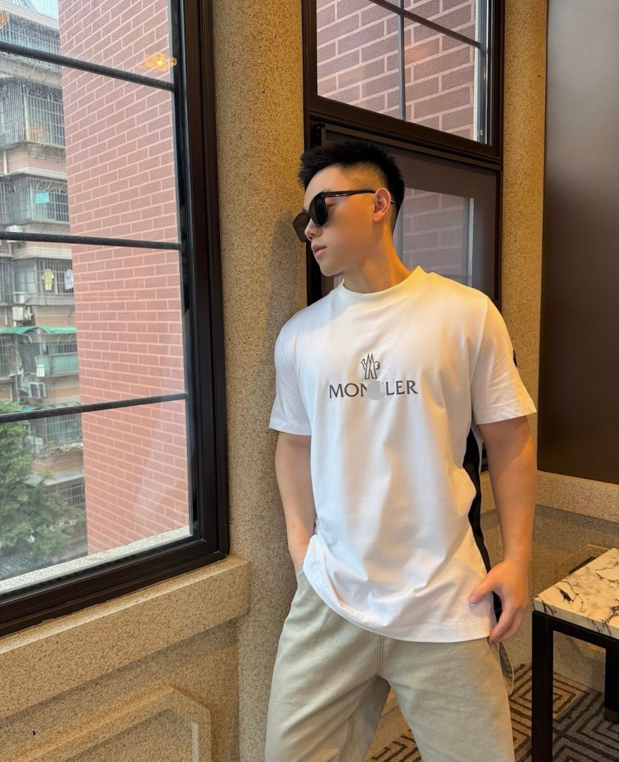 モンクレールスーパーコピー  メンズ レディース 半袖Tシャツ
