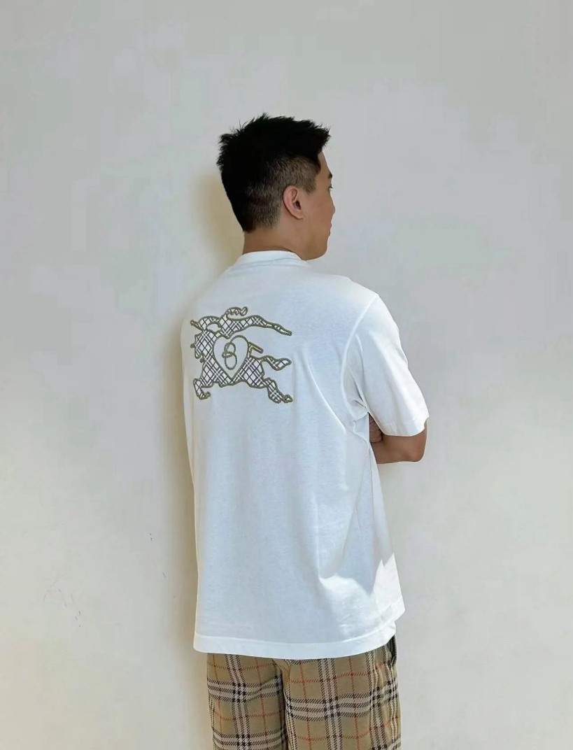 バーバリースーパーコピープリントロゴ 半袖Tシャツ 人気アイテム