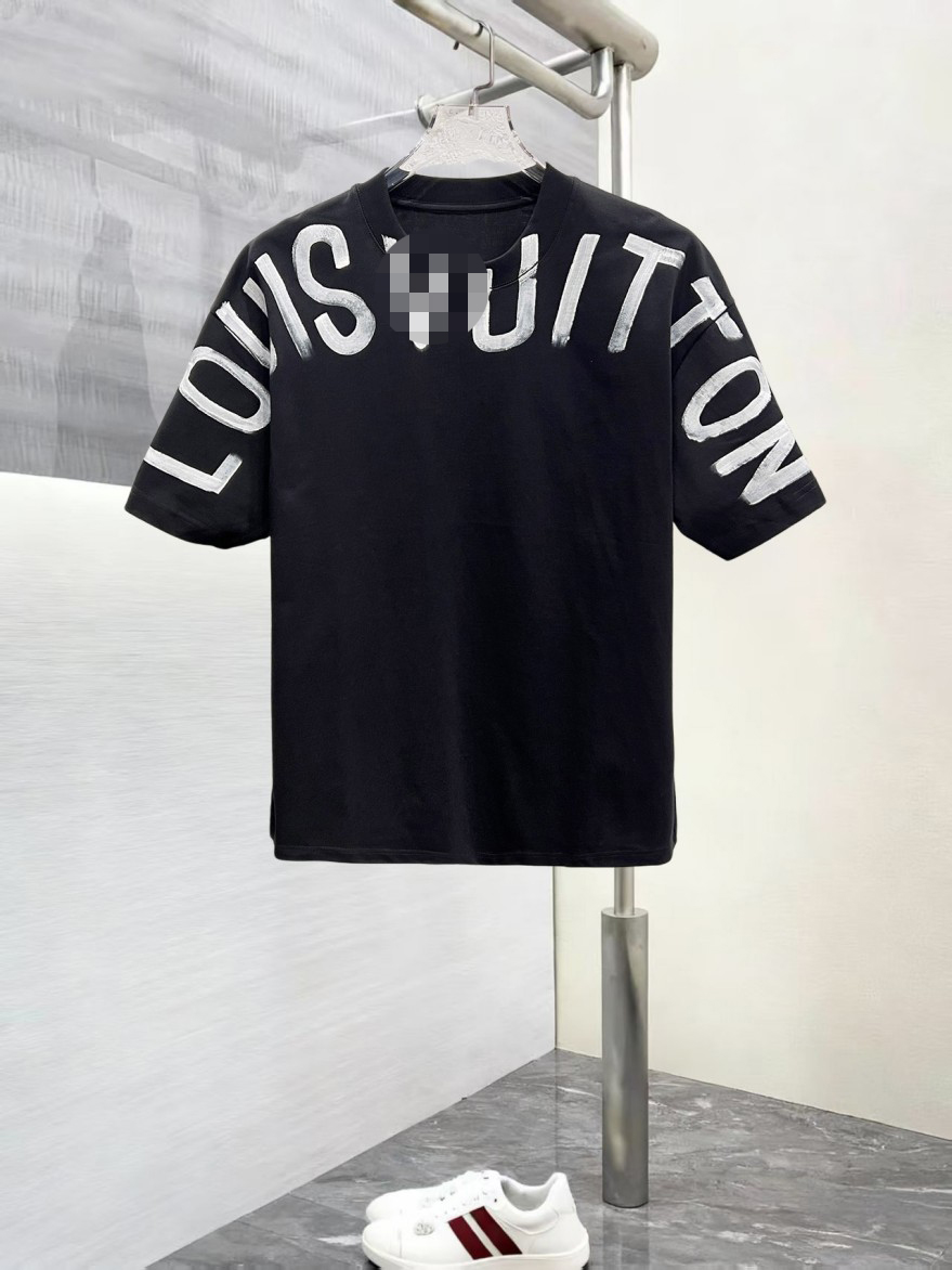 ルイヴィトン夏の定番 ロゴプリント半袖Tシャツ