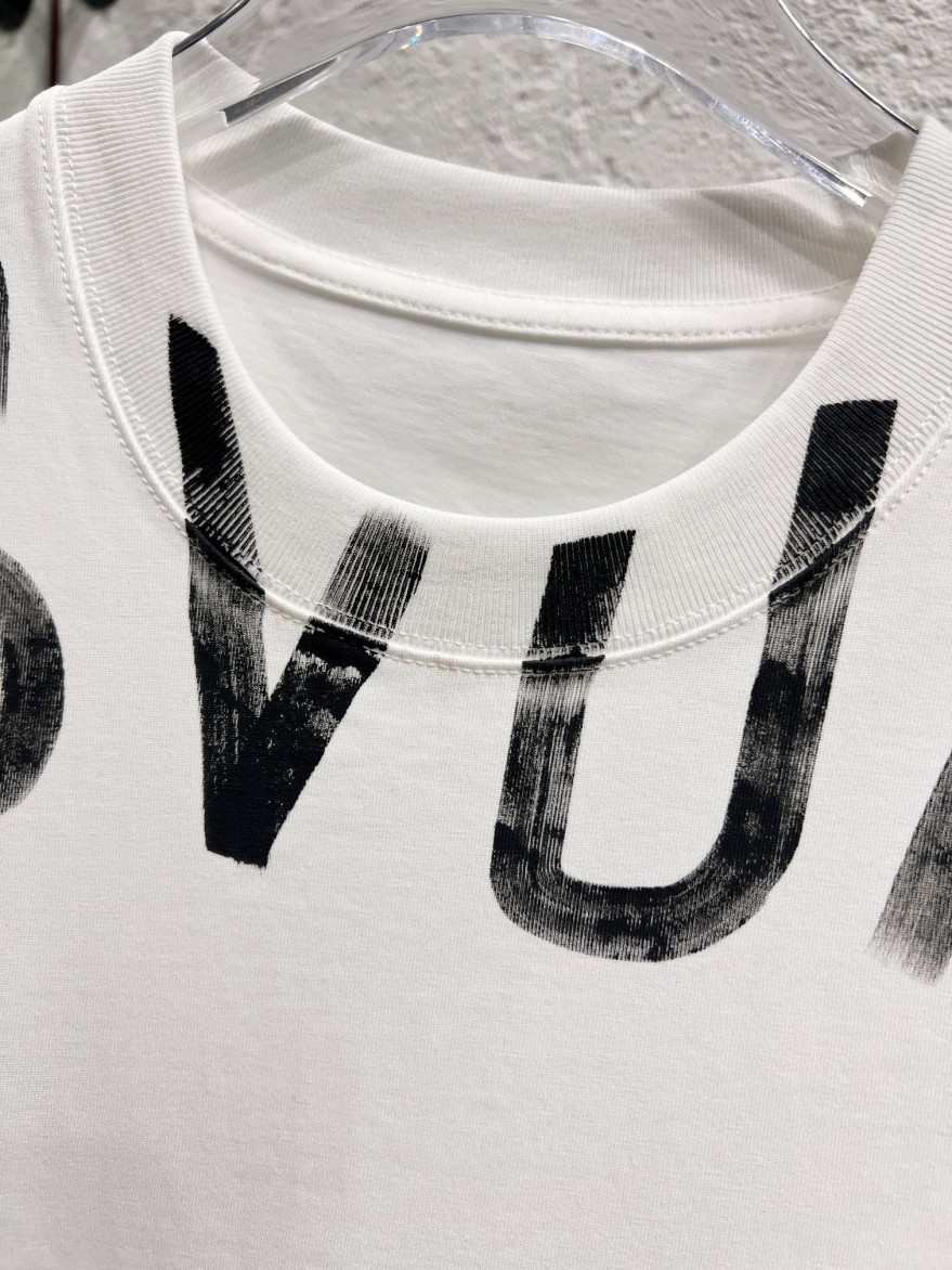 ルイヴィトン夏の定番 ロゴプリント半袖Tシャツ