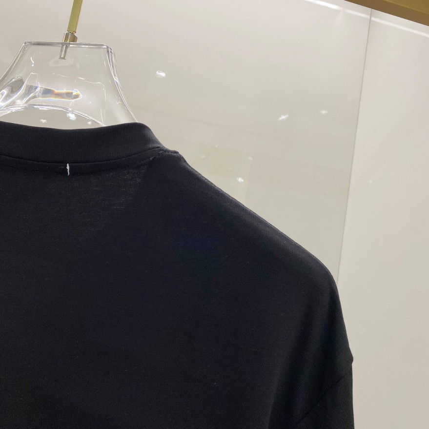 ジバンシイ毎日着たいプリント 半袖Tシャツ