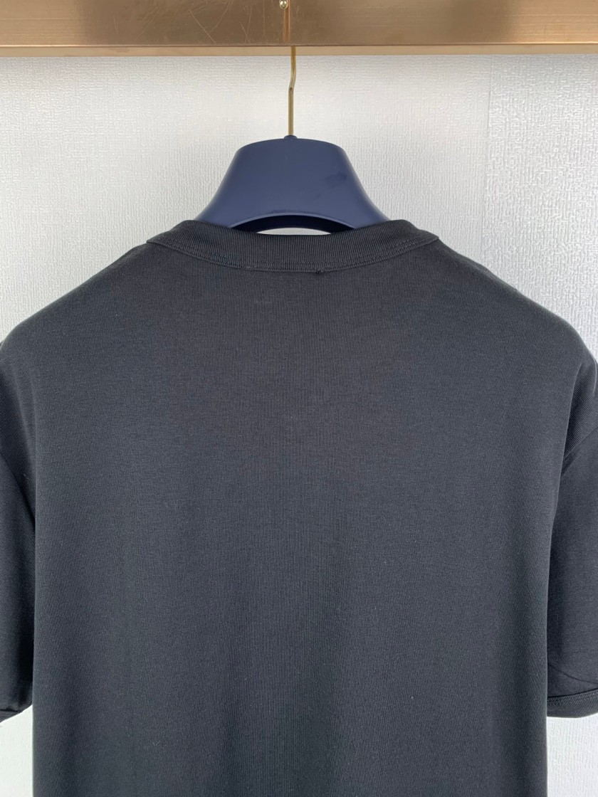 プラダタミニマル ロゴ デザイン半袖Tシャツ