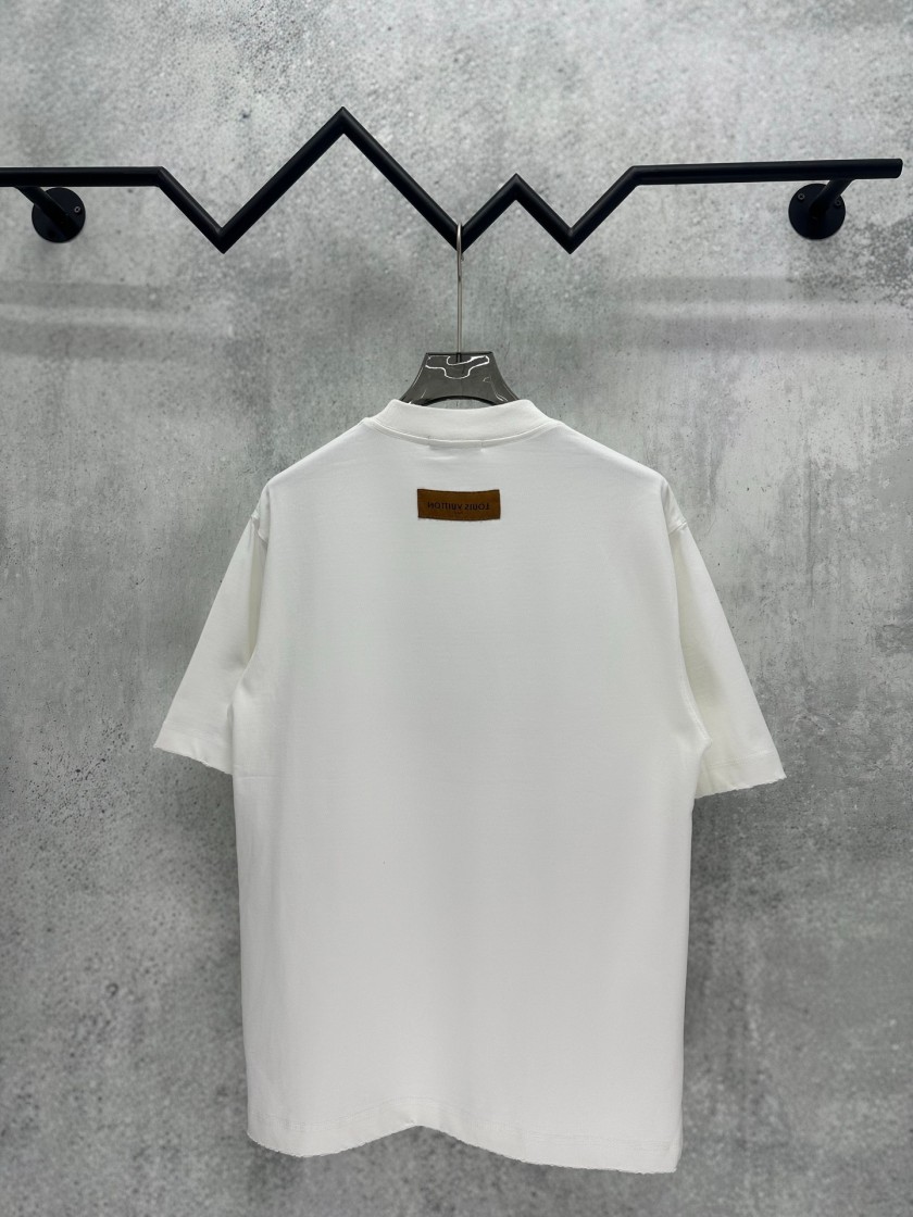 ルイヴィトン究極のロゴ プリントスタイル 半袖Tシャツ