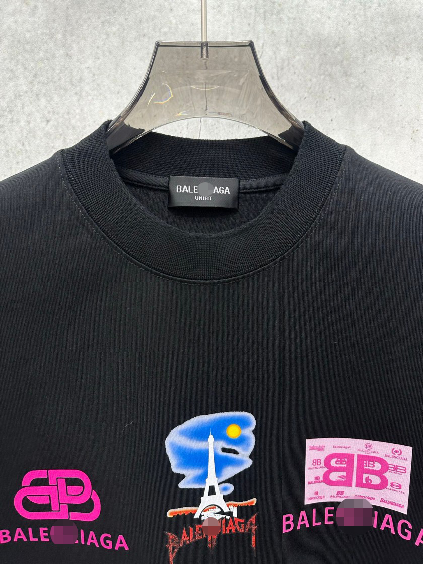 バレンシアガポップ＆モダン：プリントTシャツ  半袖Tシャツ