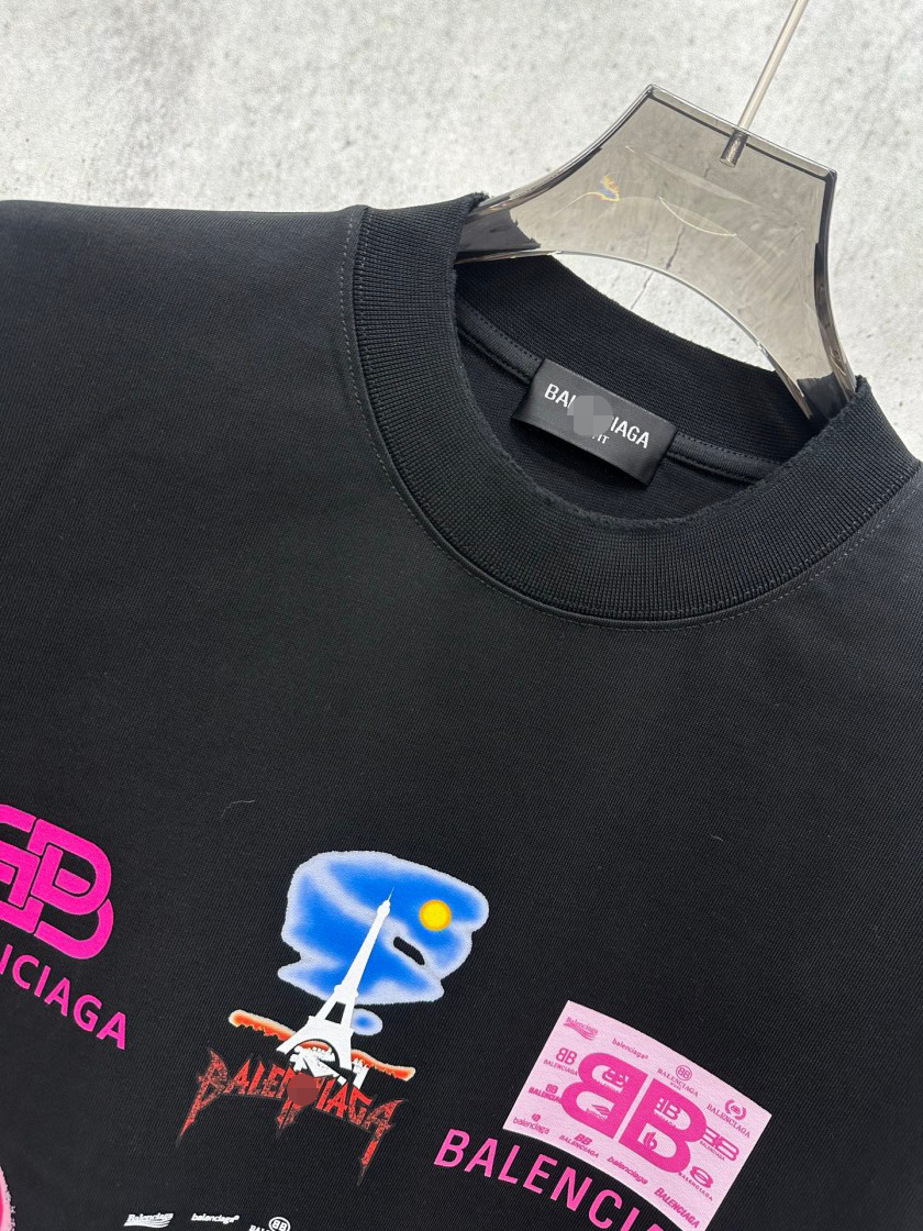 バレンシアガポップ＆モダン：プリントTシャツ  半袖Tシャツ