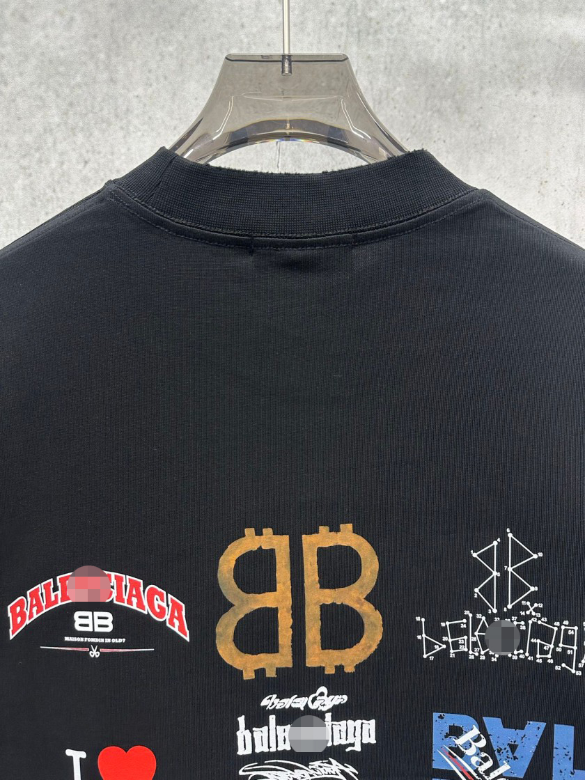 バレンシアガポップ＆モダン：プリントTシャツ  半袖Tシャツ