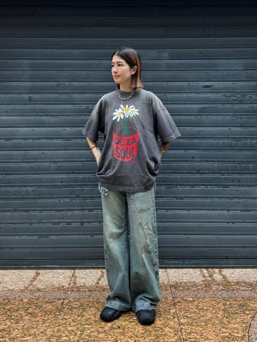 セント マイケル&times;DELA SOULメンズ レディース 半袖Tシャツ