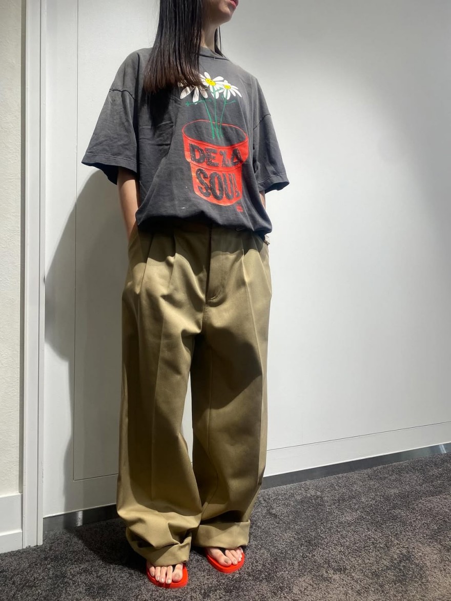 セント マイケル&times;DELA SOULメンズ レディース 半袖Tシャツ
