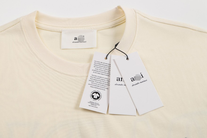 アミ  メンズ レディース 半袖Tシャツ
