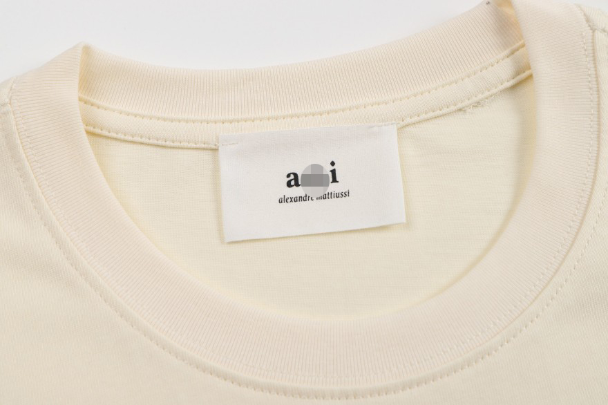 アミ  メンズ レディース 半袖Tシャツ