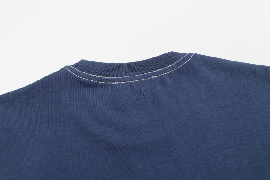 アミ  メンズ レディース 半袖Tシャツ