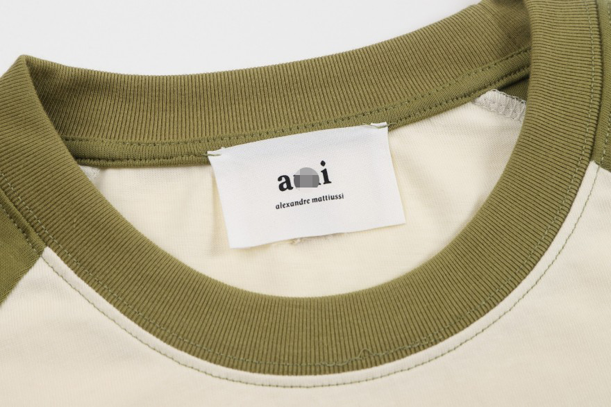 アミ  メンズ レディース 半袖Tシャツ
