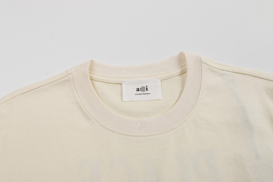 アミ  メンズ レディース 半袖Tシャツ