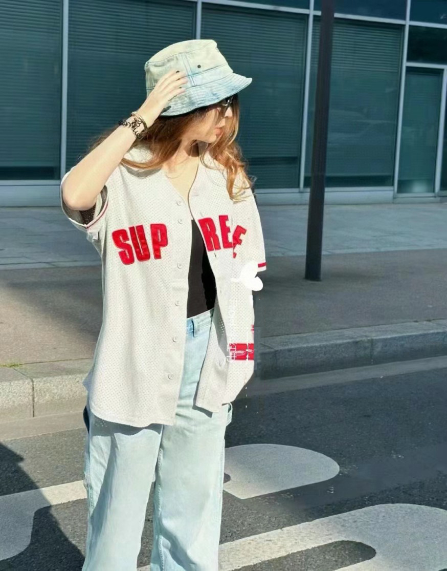 シュプリーム メンズ レディース 半袖Tシャツ