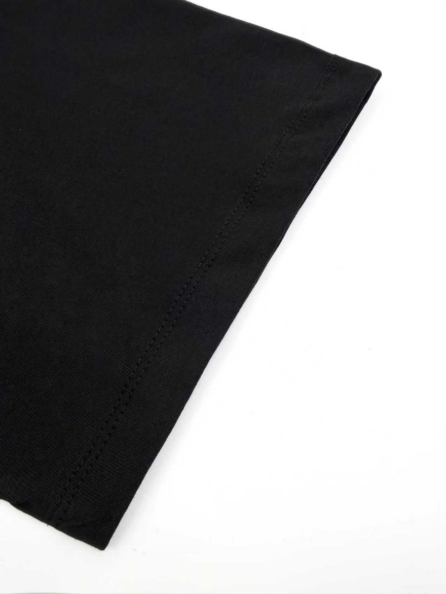 セリーヌ着回し力抜群のデイリー半袖Tシャツ