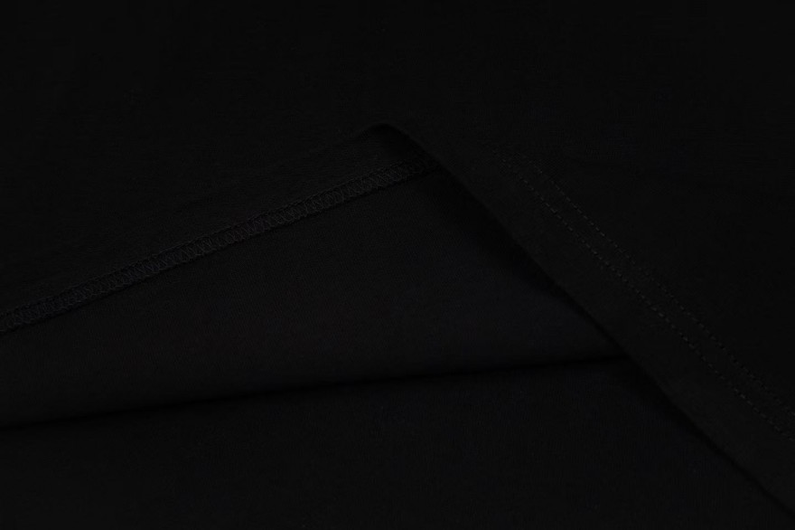 クロムハーツ シンプルなのに高見えする半袖Tシャツ