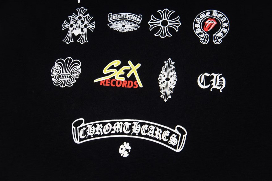 クロムハーツ シンプルなのに高見えする半袖Tシャツ