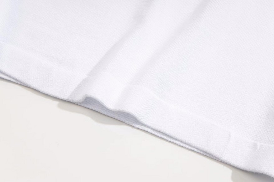 ルイヴィトン 夏に映える万能半袖Tシャツ特集