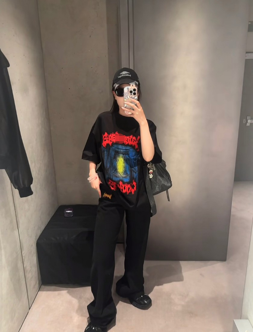 バレンシアガ メンズ レディース 半袖Tシャツ