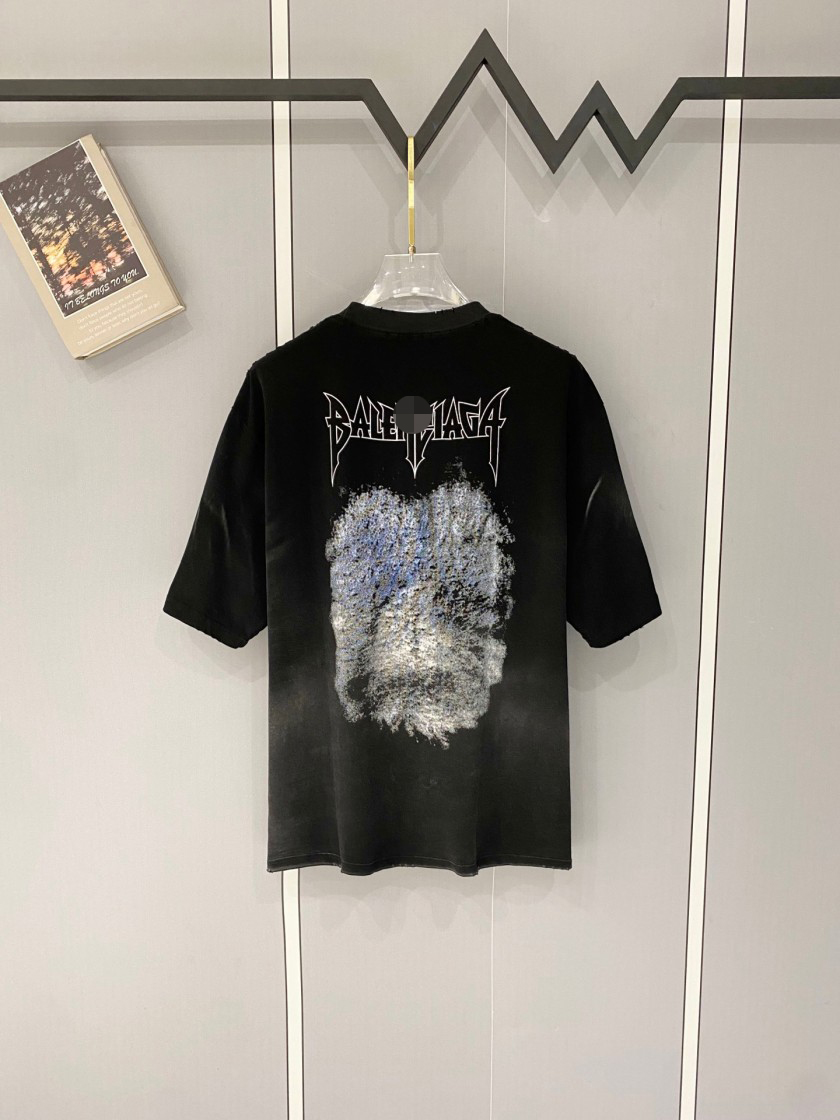 バレンシアガ カジュアル好き必見 人気半袖アイテム 半袖Tシャツ
