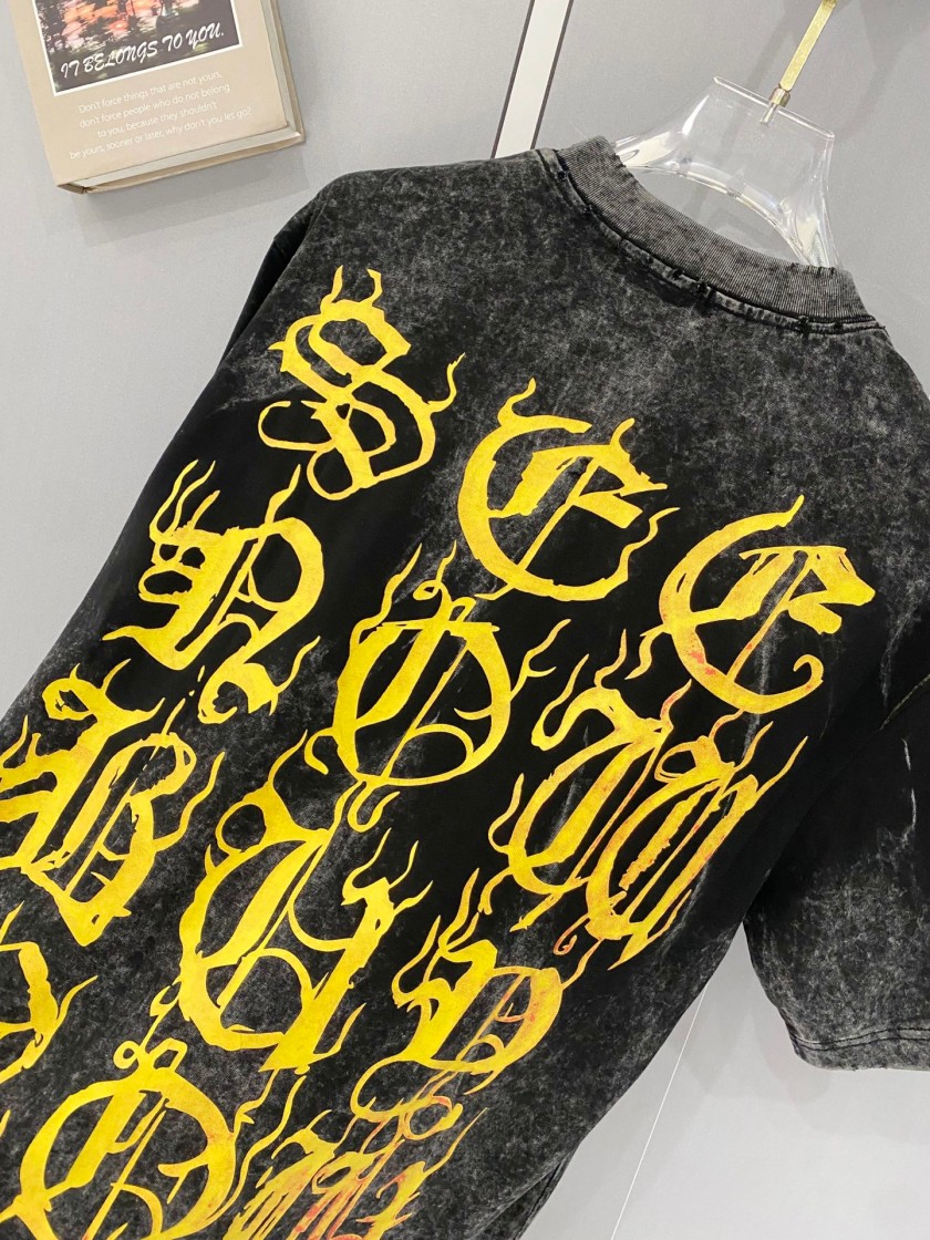バレンシアガ メンズ レディース 半袖Tシャツ
