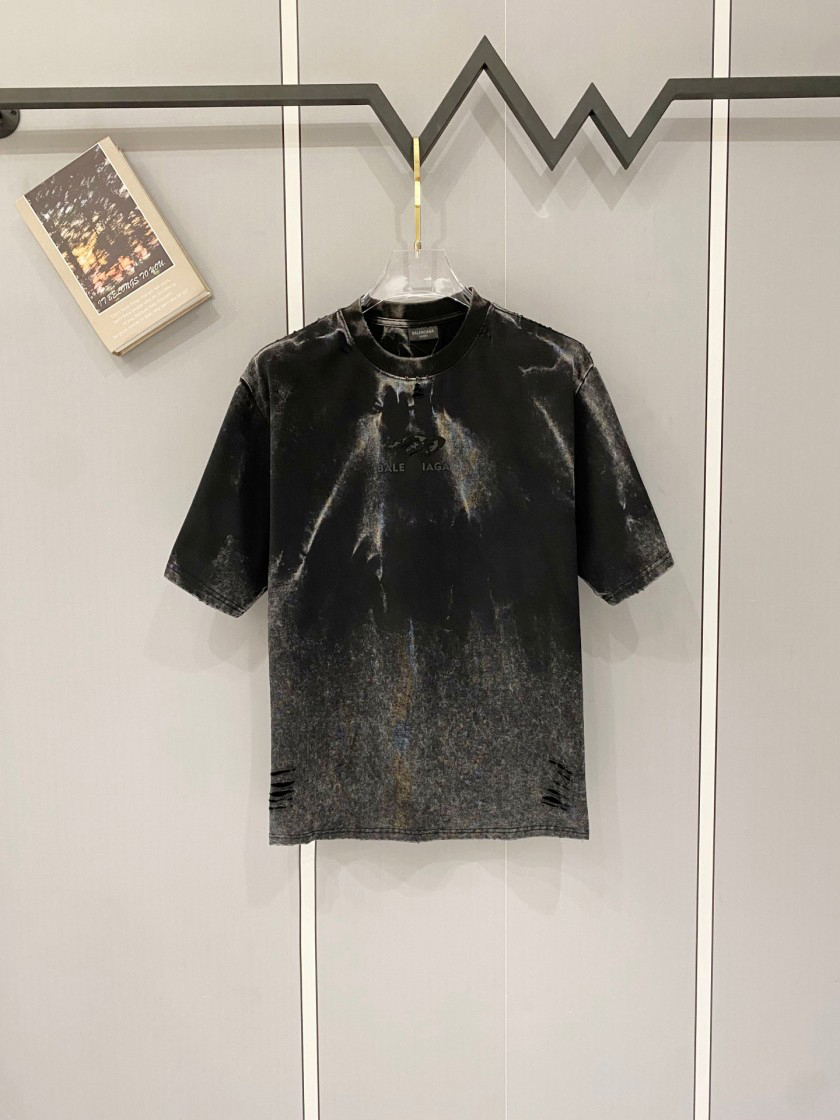 バレンシアガシンプル派におすすめ無地 半袖Tシャツ