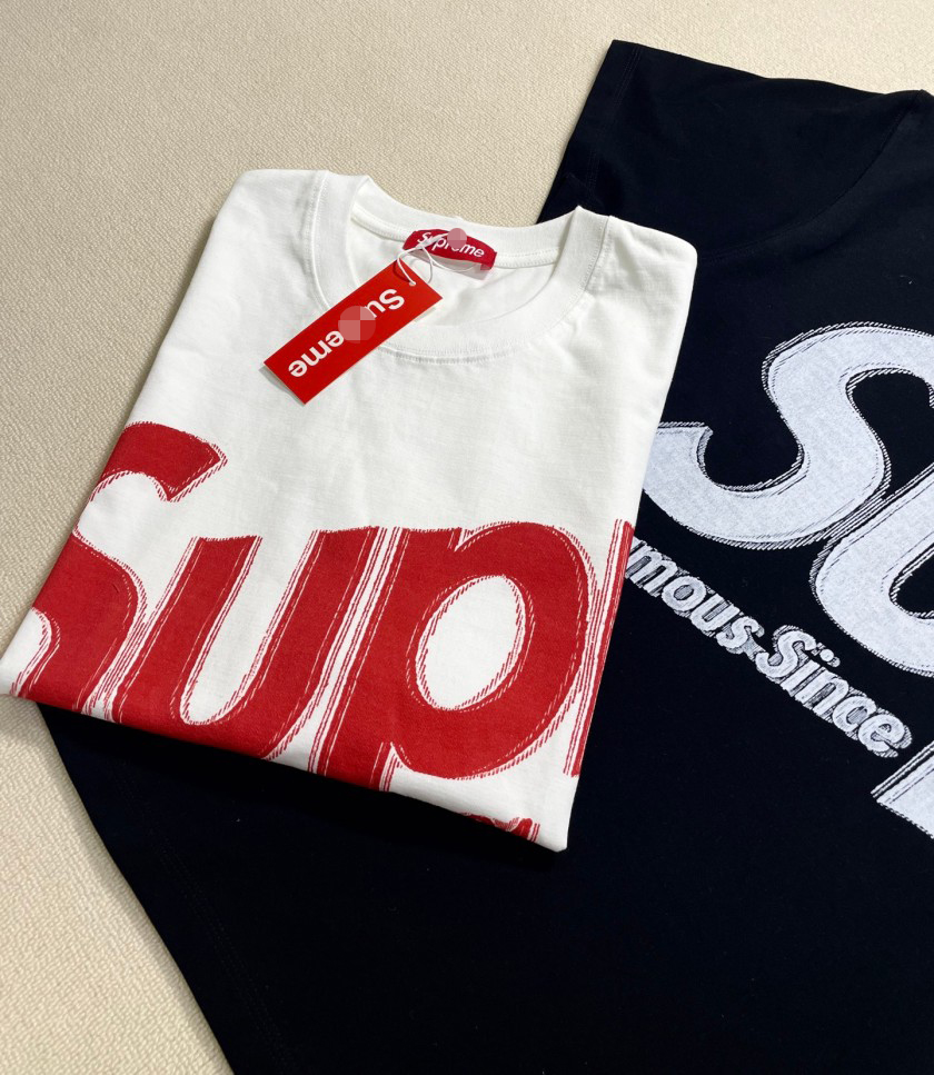 シュプリームメンズ レディース 半袖Tシャツ