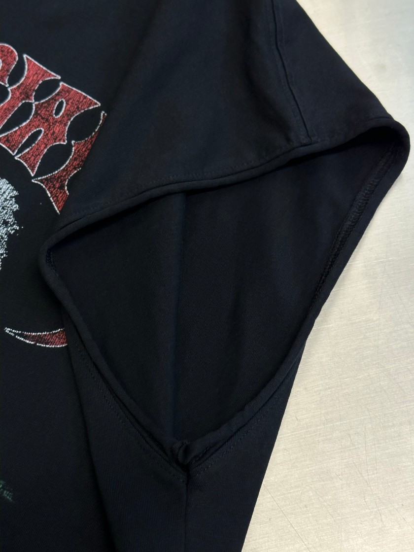 バレンシアガ 今買うべきトレンド半袖Tシャツ特集
