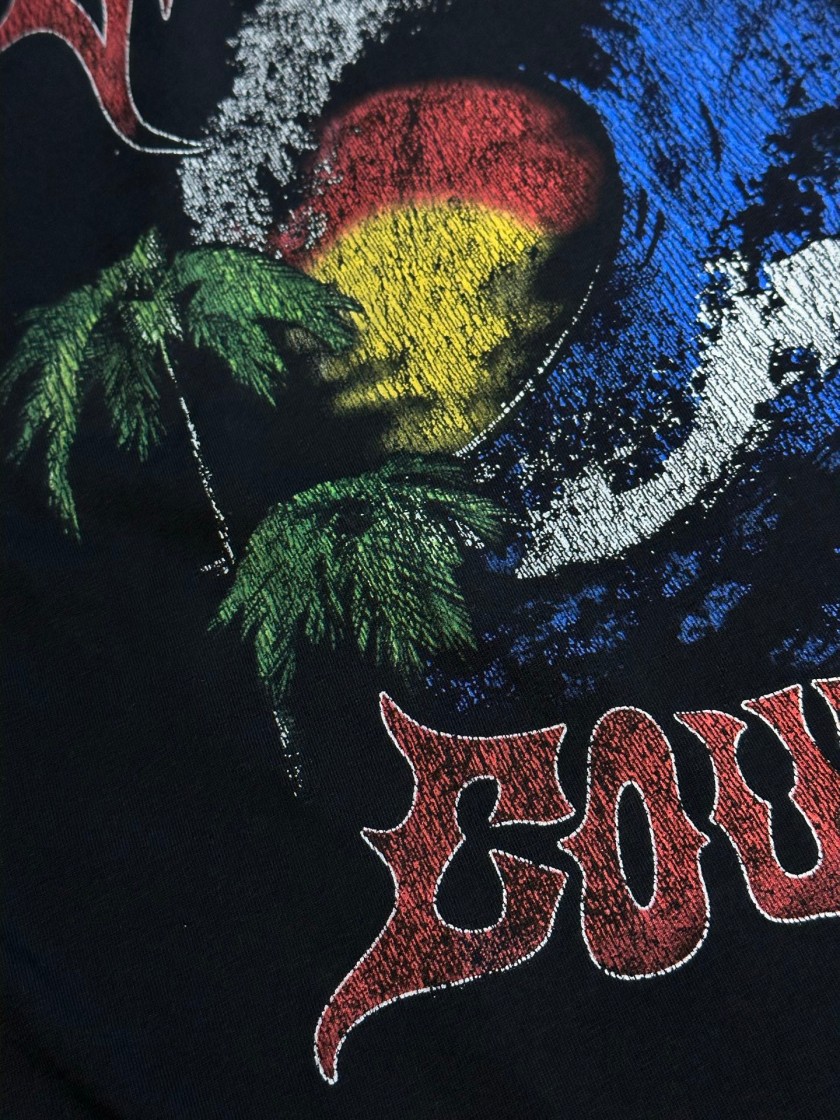 バレンシアガ 今買うべきトレンド半袖Tシャツ特集