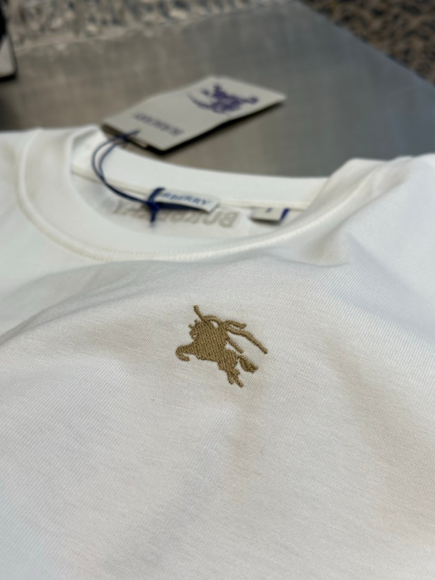 バーバリーシーズン大人気！売れ筋半袖Tシャツ