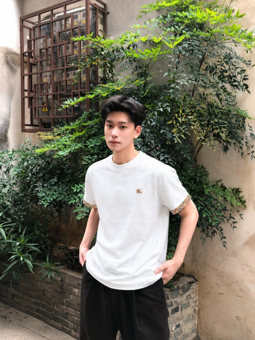 バーバリーシーズン大人気！売れ筋半袖Tシャツ