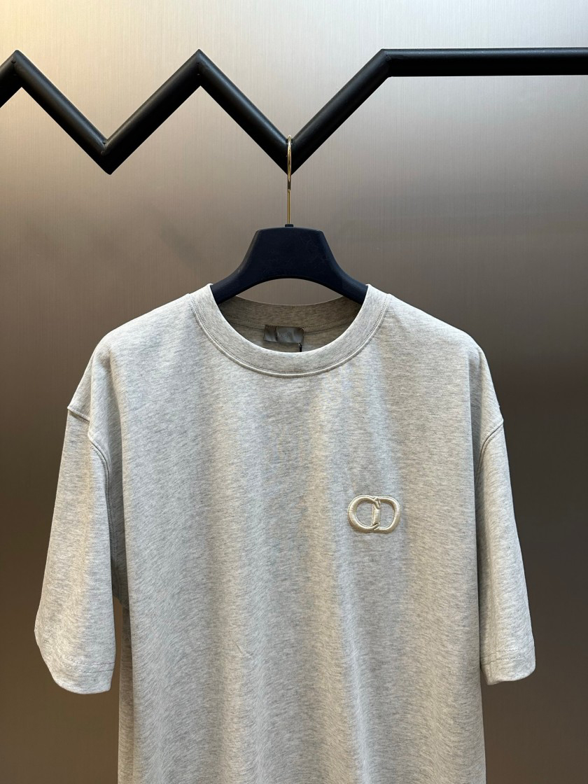 ディオール楽ちん＆おしゃれ万能半袖Tシャツ