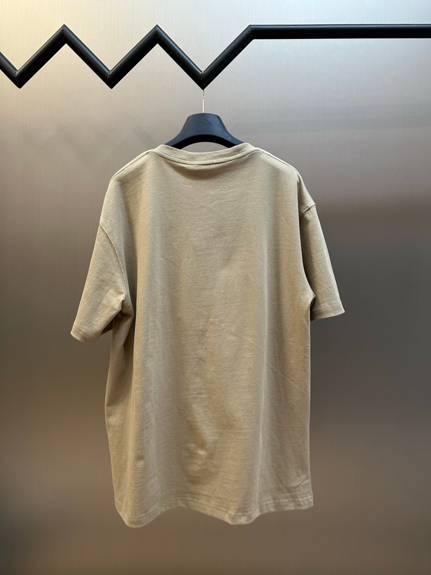 ディオール楽ちん＆おしゃれ万能半袖Tシャツ