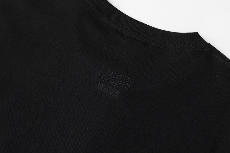 シュプリーム X マルタンマルジェラ メンズ レディース 半袖Tシャツ