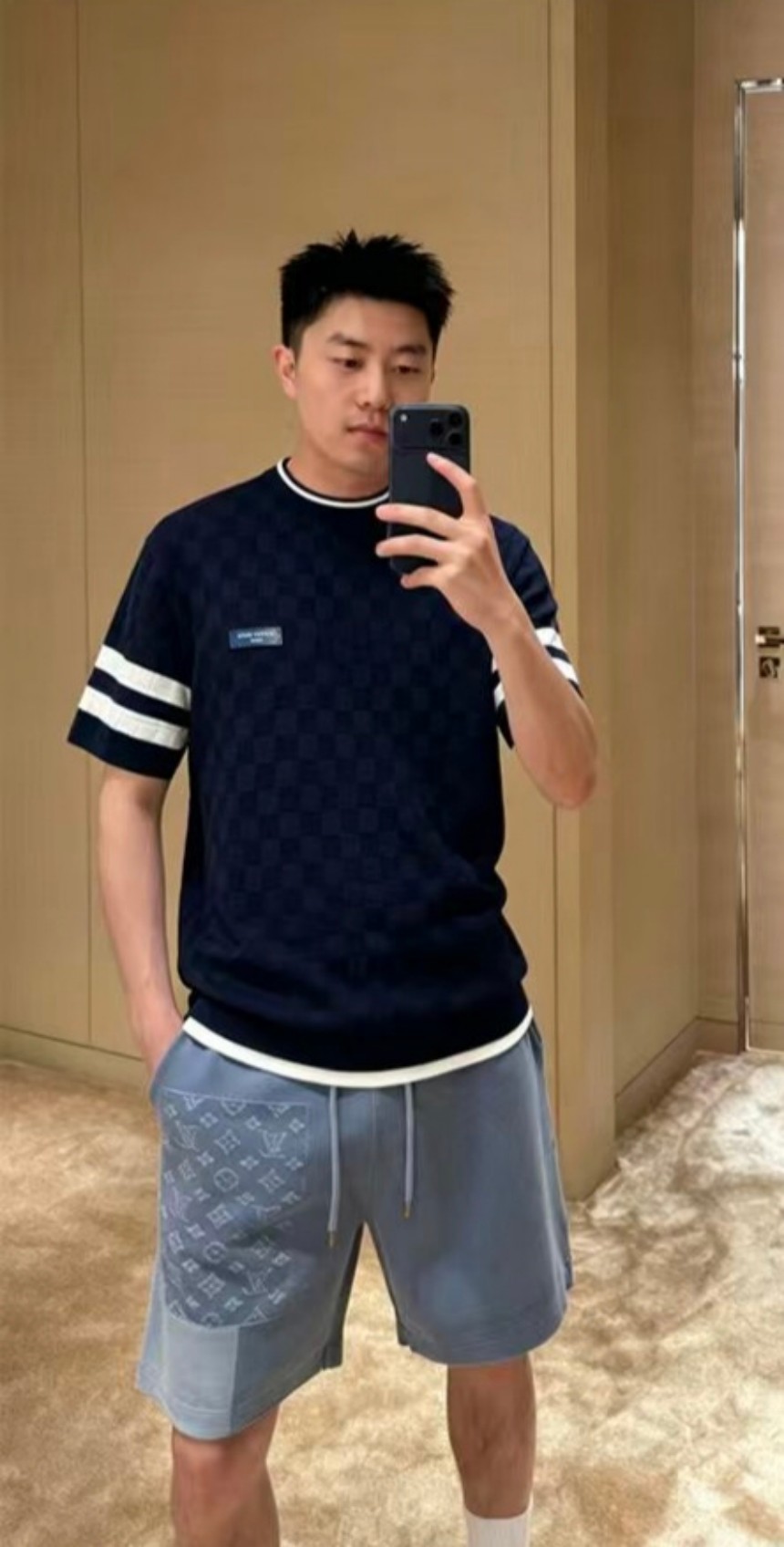 ルイヴィトン メンズ レディース　ニット 半袖Tシャツ