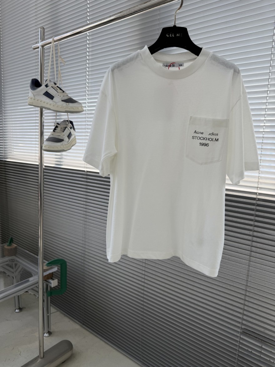 アクネ ストゥディオ ズ  メンズ レディース 半袖Tシャツ