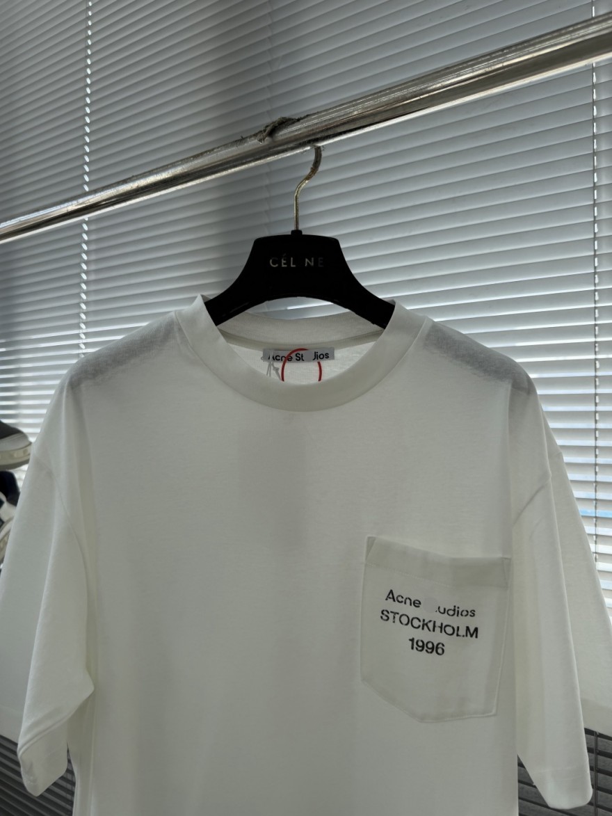 アクネ ストゥディオ ズ  メンズ レディース 半袖Tシャツ