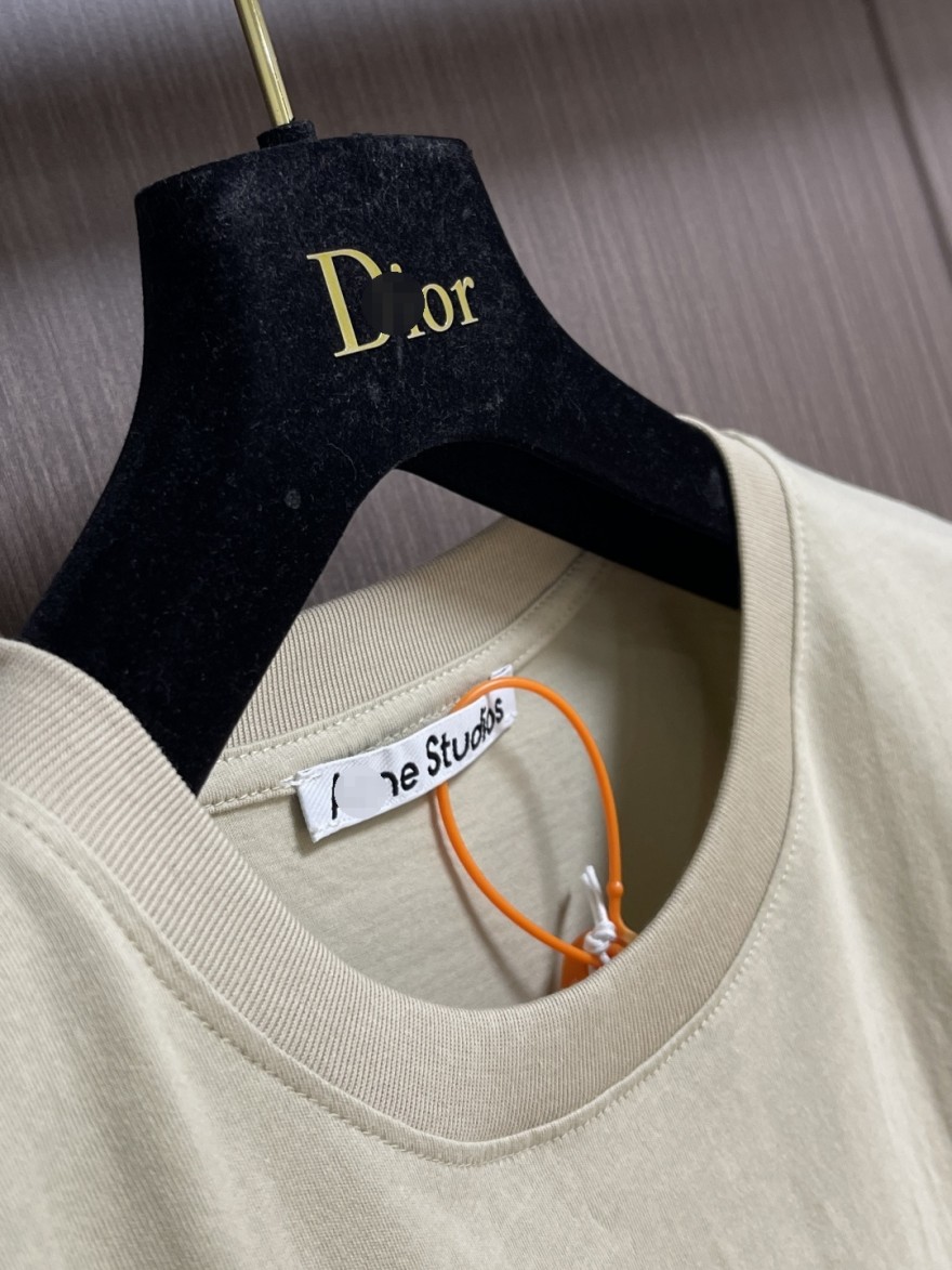 アクネ ストゥディオ ズ   メンズ レディース 半袖Tシャツ