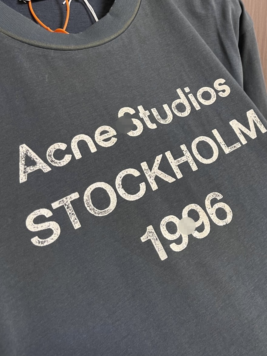 アクネ ストゥディオ ズ  メンズ レディース 半袖Tシャツ