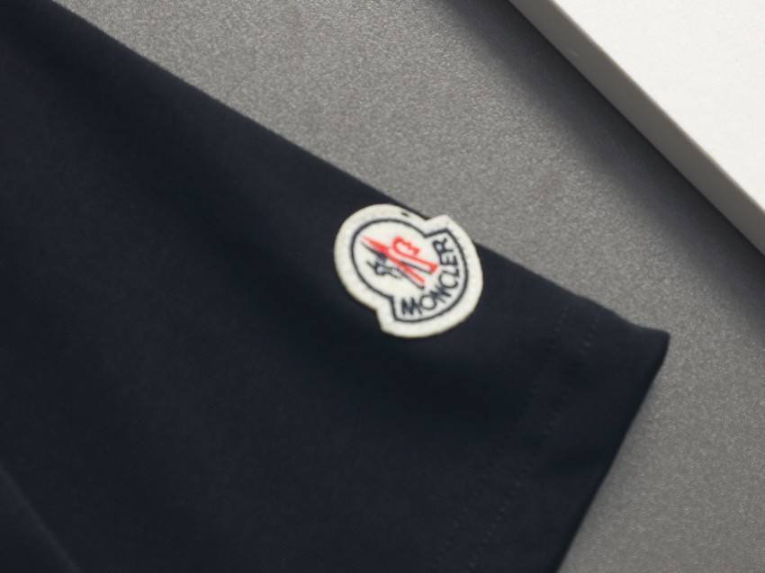 モンクレール メンズ レディース 半袖Tシャツ