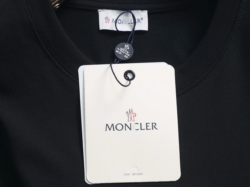 モンクレール メンズ レディース 半袖Tシャツ