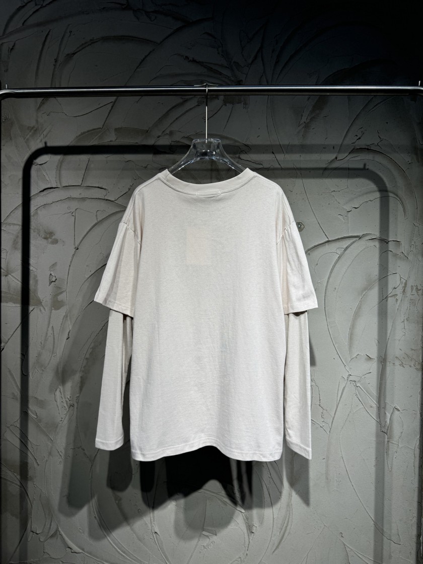 アクネ ストゥディオ ズ  メンズ レディース 長袖 Tシャツ